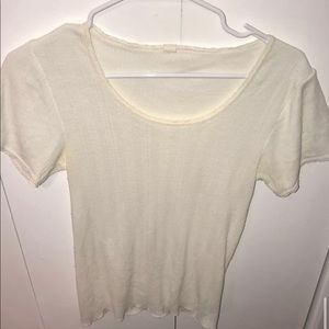 White cropped tee